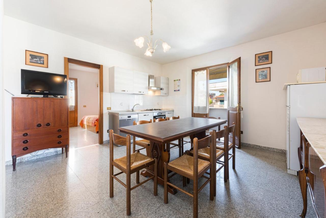 Apartament Residenza Tirrenia By Mmega Marina di Massa Zewnętrze zdjęcie